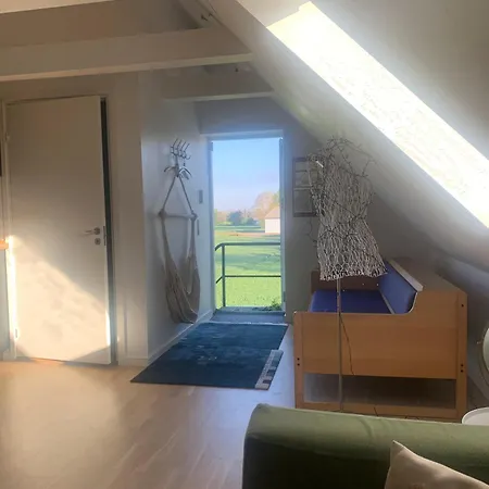 Drejerindens Kreative Stemningsfulde Apartmán