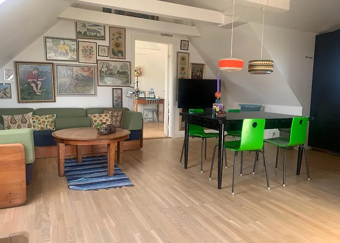 Drejerindens Kreative Stemningsfulde Apartmán